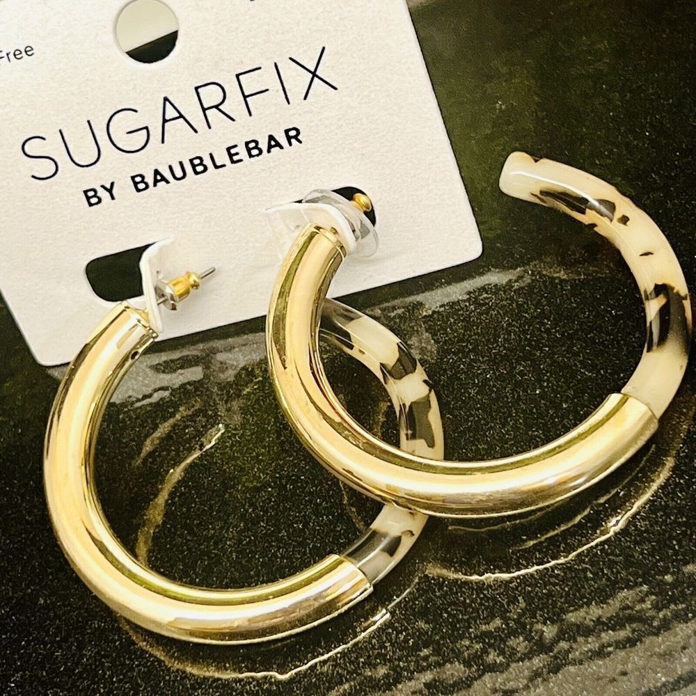 Large SUGARFIX by BaubleBar Women's Hoop Earrings Tortoise Resin Hoop Gold 1385